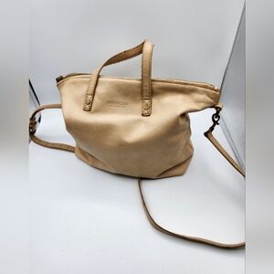 American Leather Co. Convertible Satchel beigh Pebble Zip Crossbody Bag in Tan